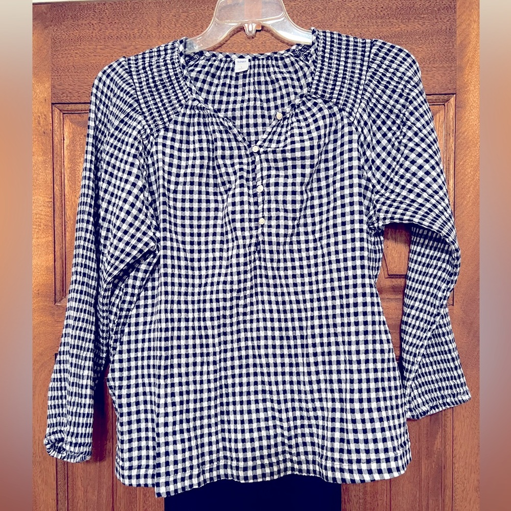 Old Navy navy and white gingham top